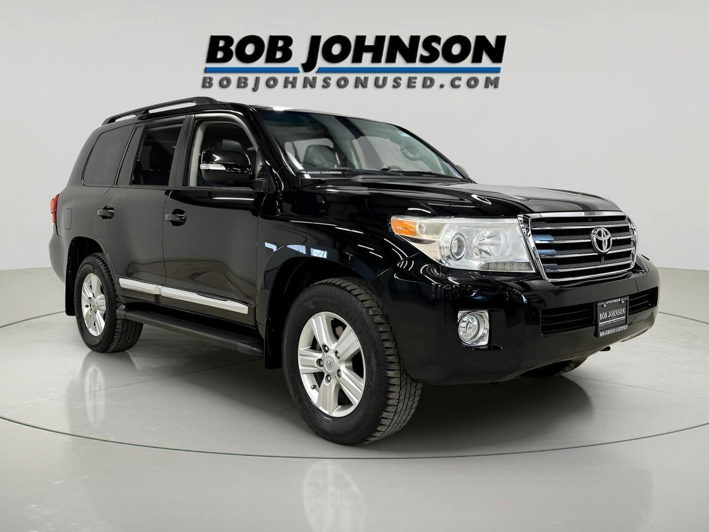 2013 Toyota Land Cruiser V8