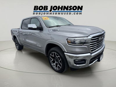 2025 RAM 1500 Laramie Crew Cab 4x4 5'7" Box