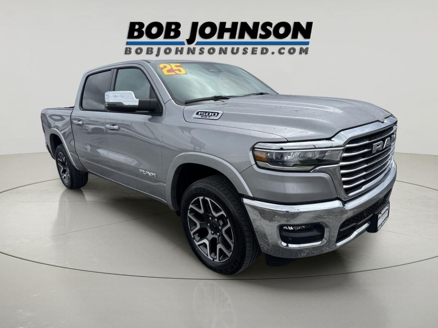 2025 RAM 1500 Laramie Crew Cab 4x4 5'7" Box