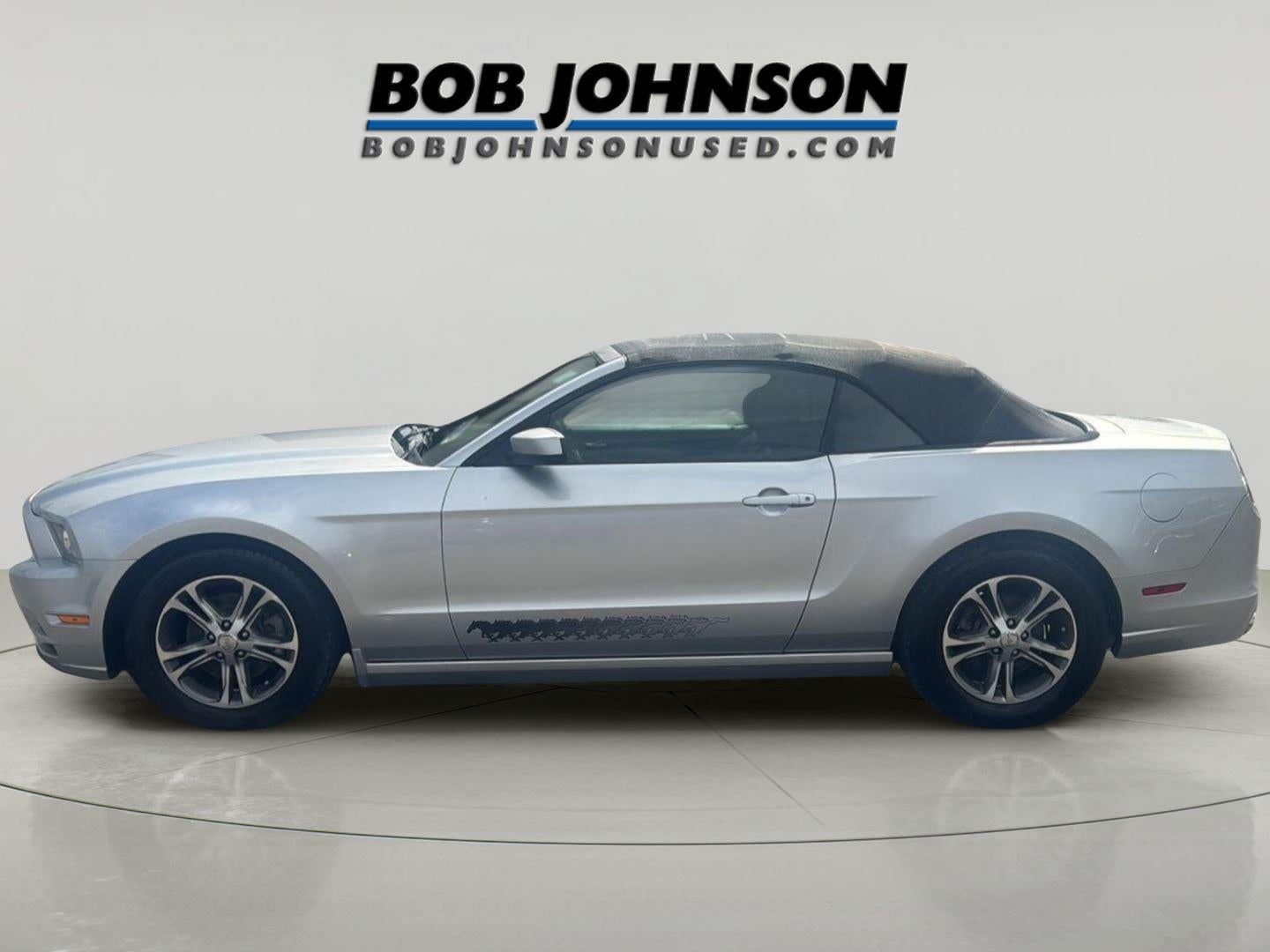 2014 Ford Mustang V6