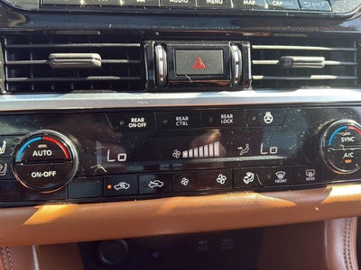 2022 Nissan Pathfinder Platinum 4WD