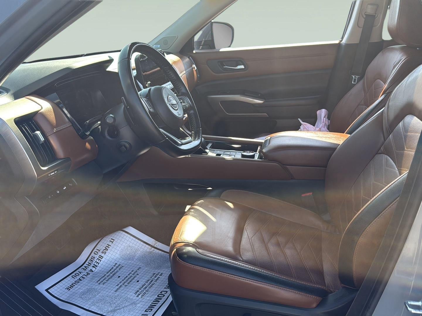 2022 Nissan Pathfinder Platinum 4WD