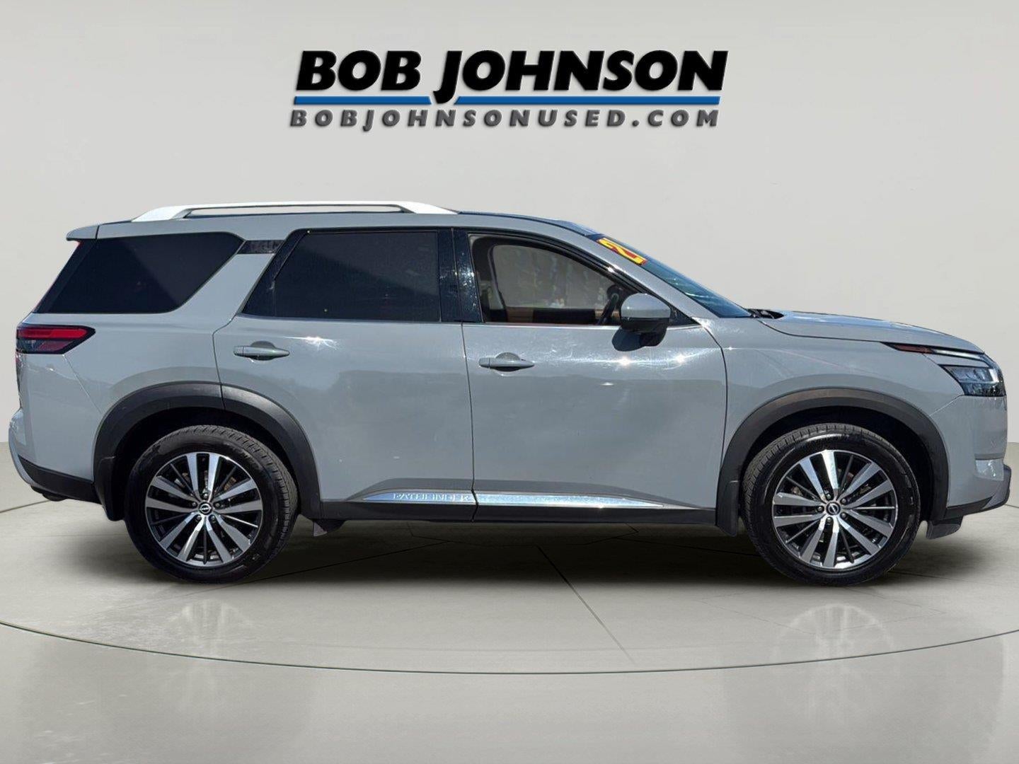 2022 Nissan Pathfinder Platinum 4WD