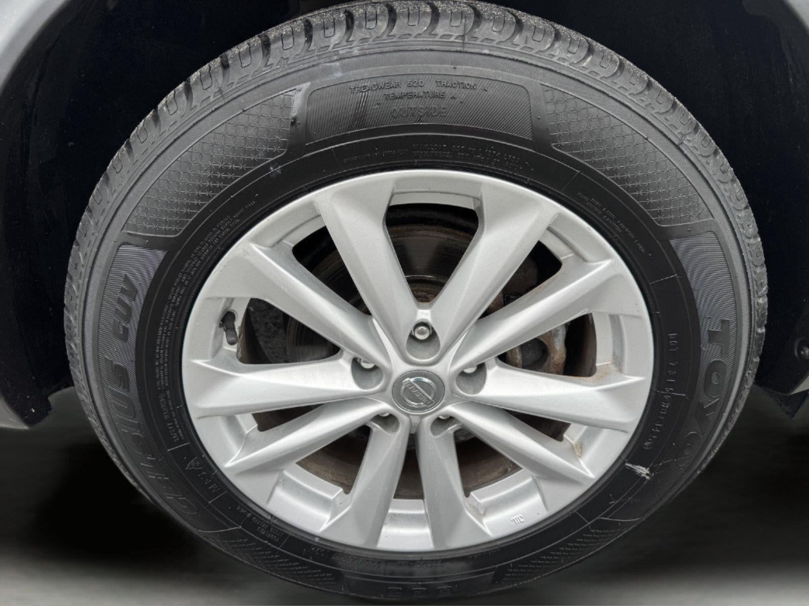 2018 Nissan Rogue Sport SV