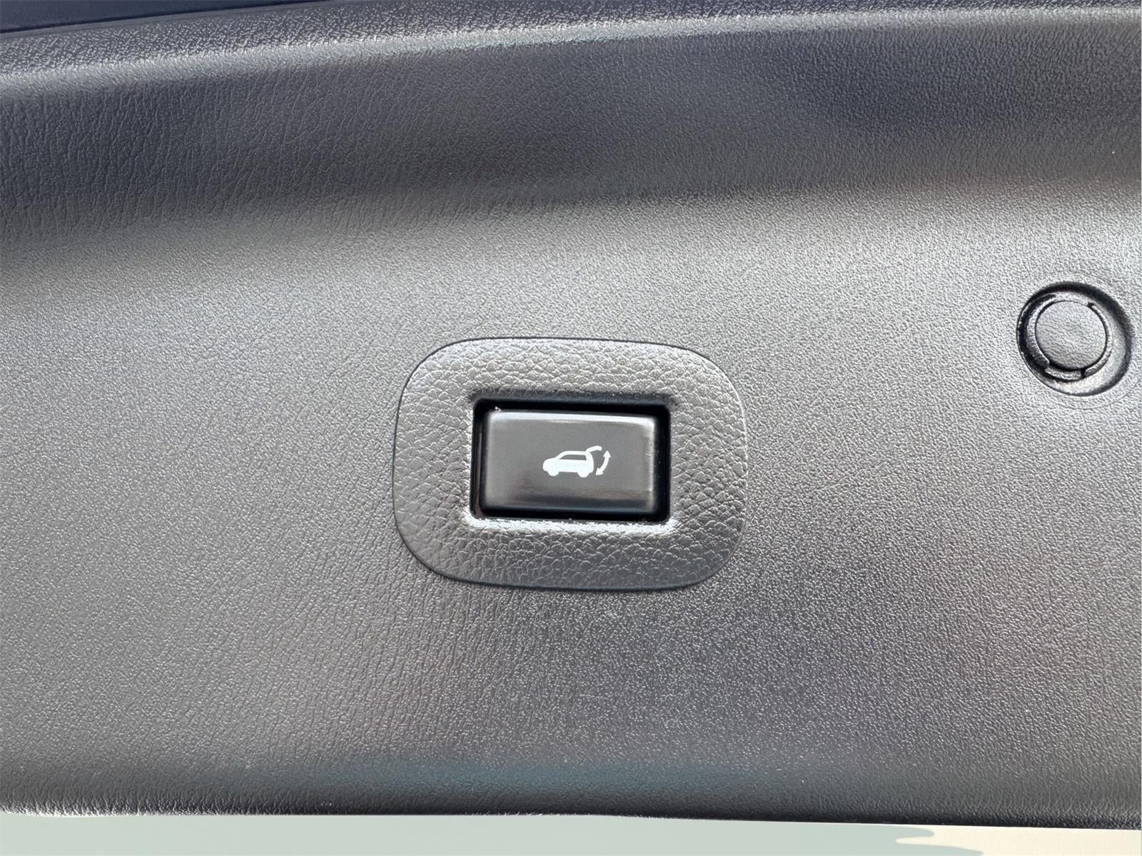 2020 Nissan Armada Platinum 4WD