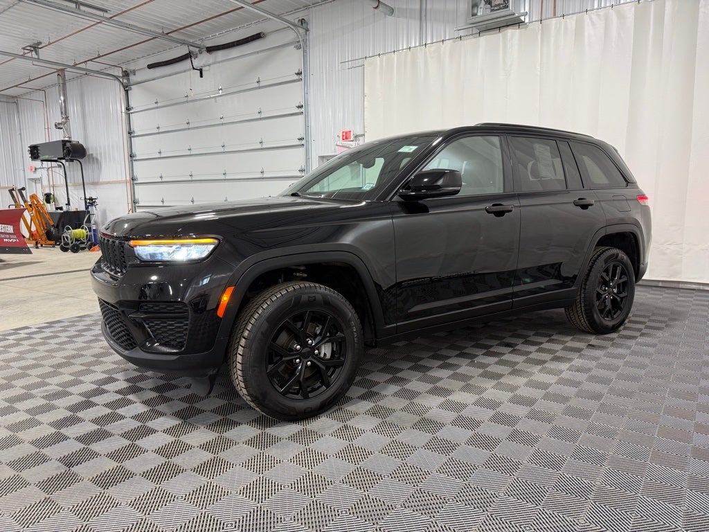 2024 Jeep Grand Cherokee Altitude X
