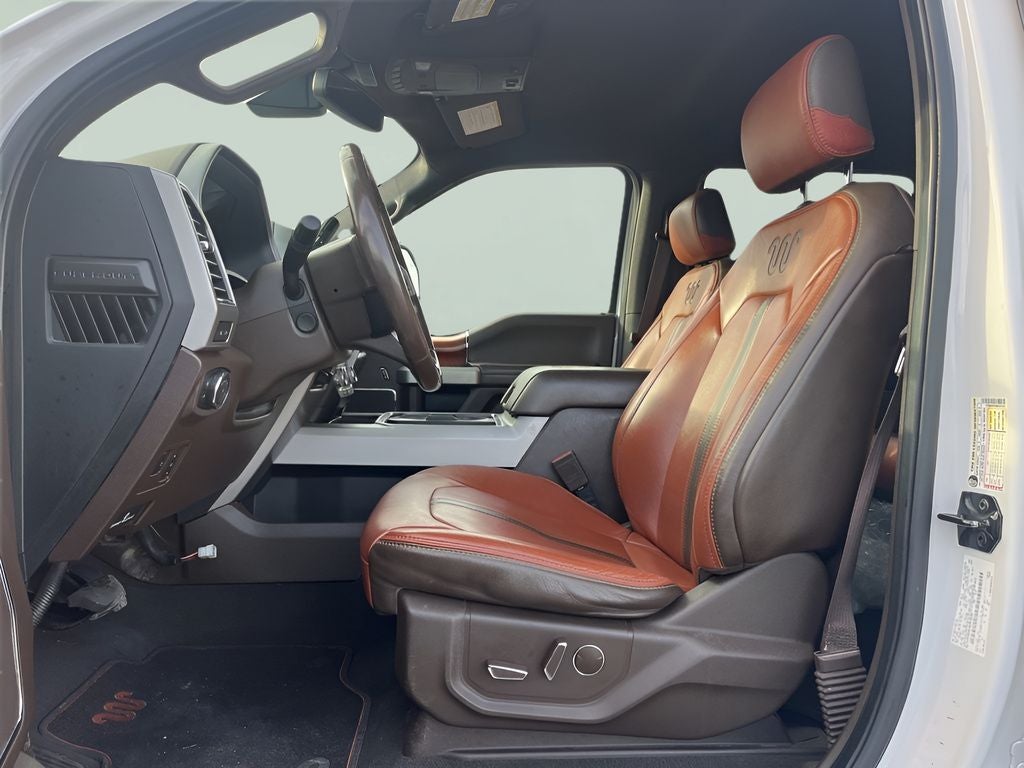 2019 Ford F-350SD King Ranch Boss Plow