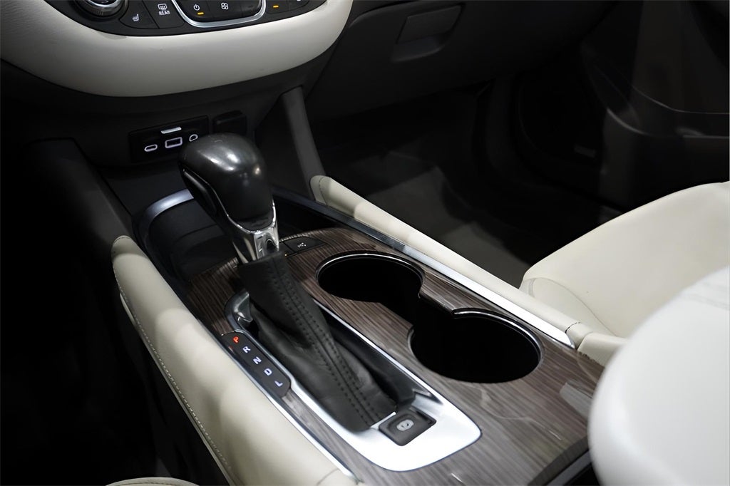 2022 Chevrolet Malibu Premier