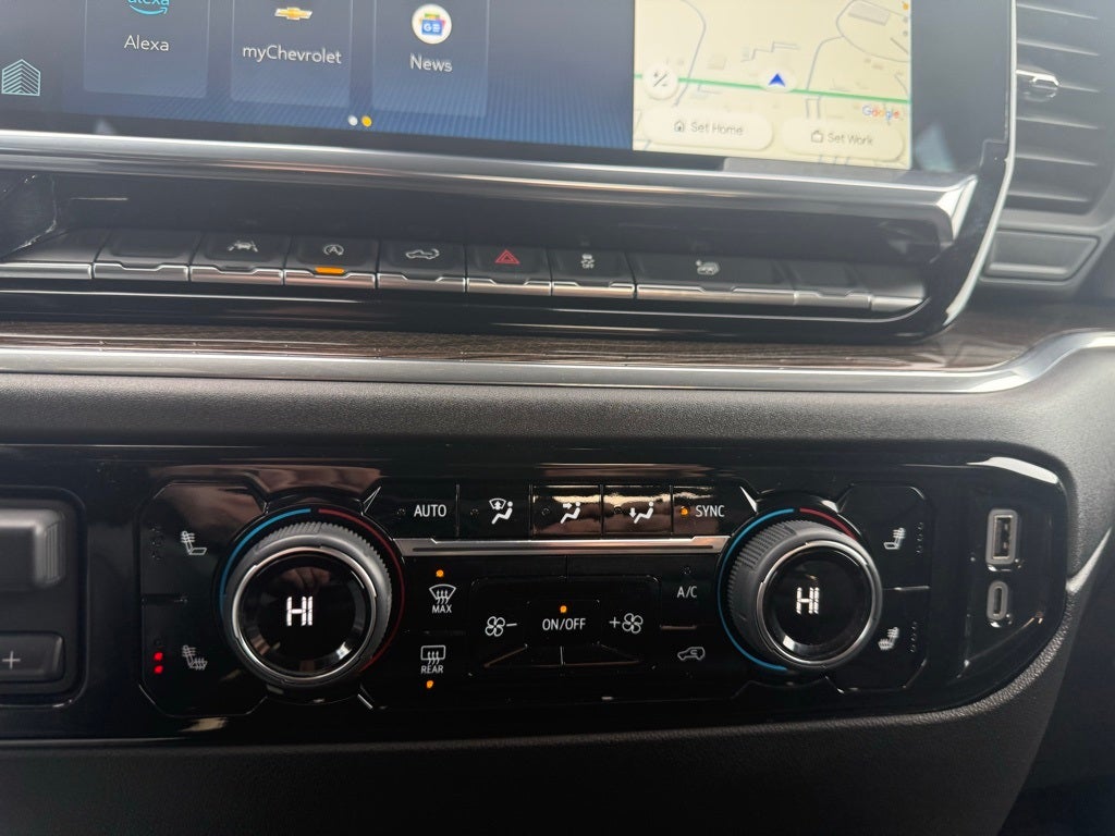 2025 Chevrolet Silverado 1500 LT Leather Lifted Loaded 20" Fuel Wheels 6" RC Lift!