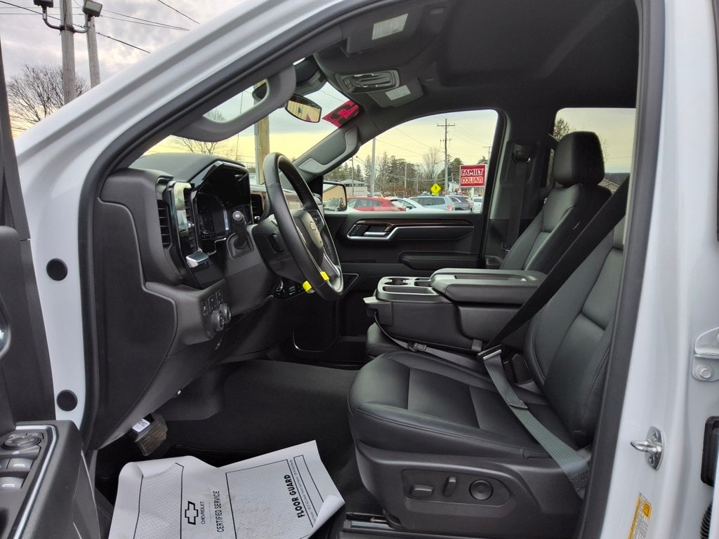 2025 Chevrolet Silverado 1500 LT Leather Lifted Loaded! 6" RC Lift 20" Fuel Wheels!