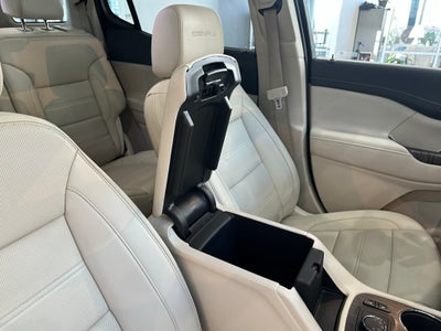 2023 GMC Acadia Denali Ultimate Package