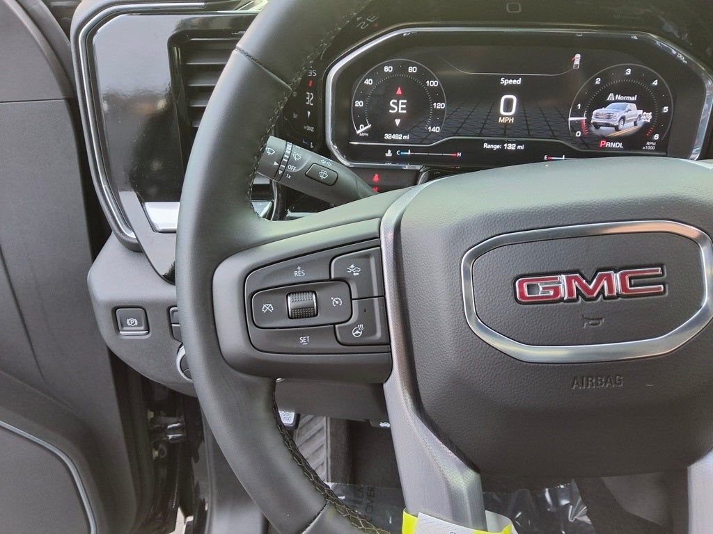 2025 GMC Sierra 1500 SLT Leather W/Heated Power Seats!