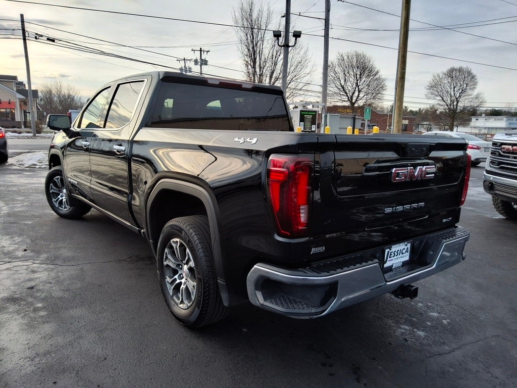 2025 GMC Sierra 1500 SLT Leather W/Heated Power Seats!