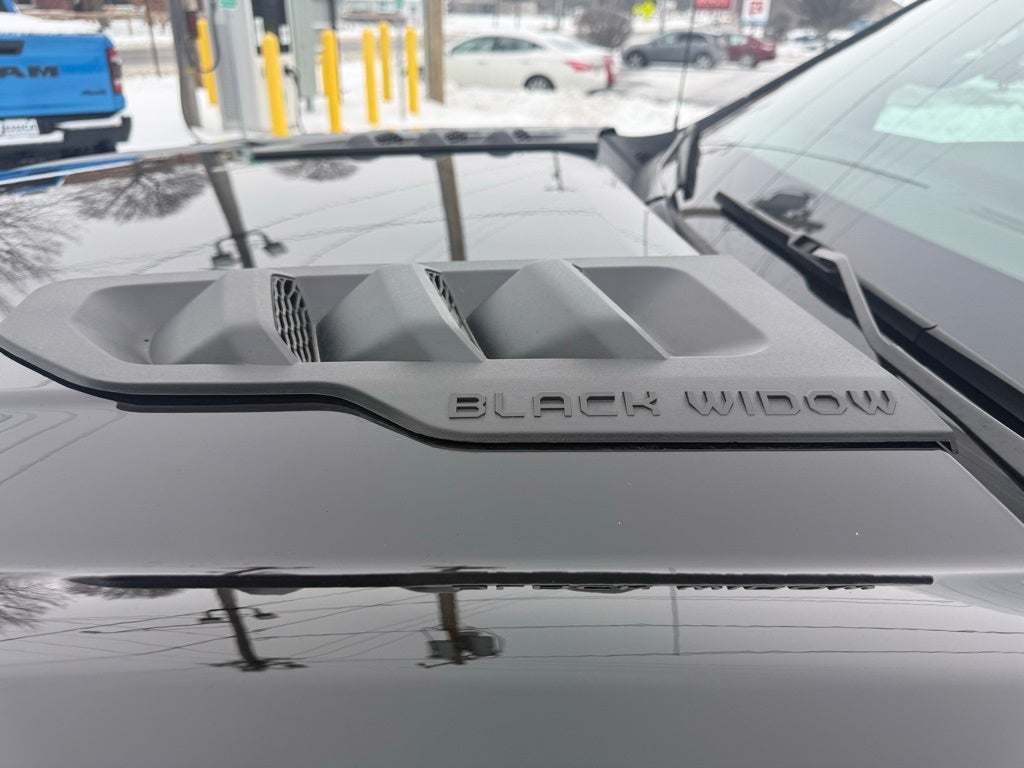 2024 GMC Sierra 1500 AT4 BLACK WIDOW SPECIAL EDITION! $31,000 Package!