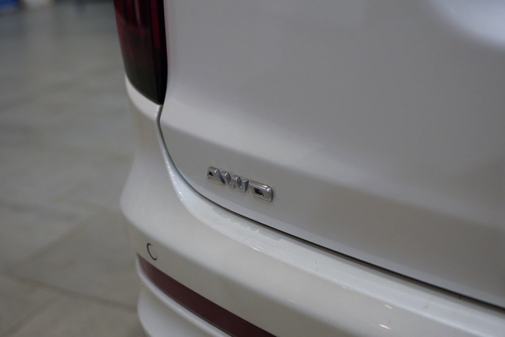 2023 Cadillac XT6 Premium Luxury 2nd Row Bucket Seats Cadillac Certified Pre-Owned