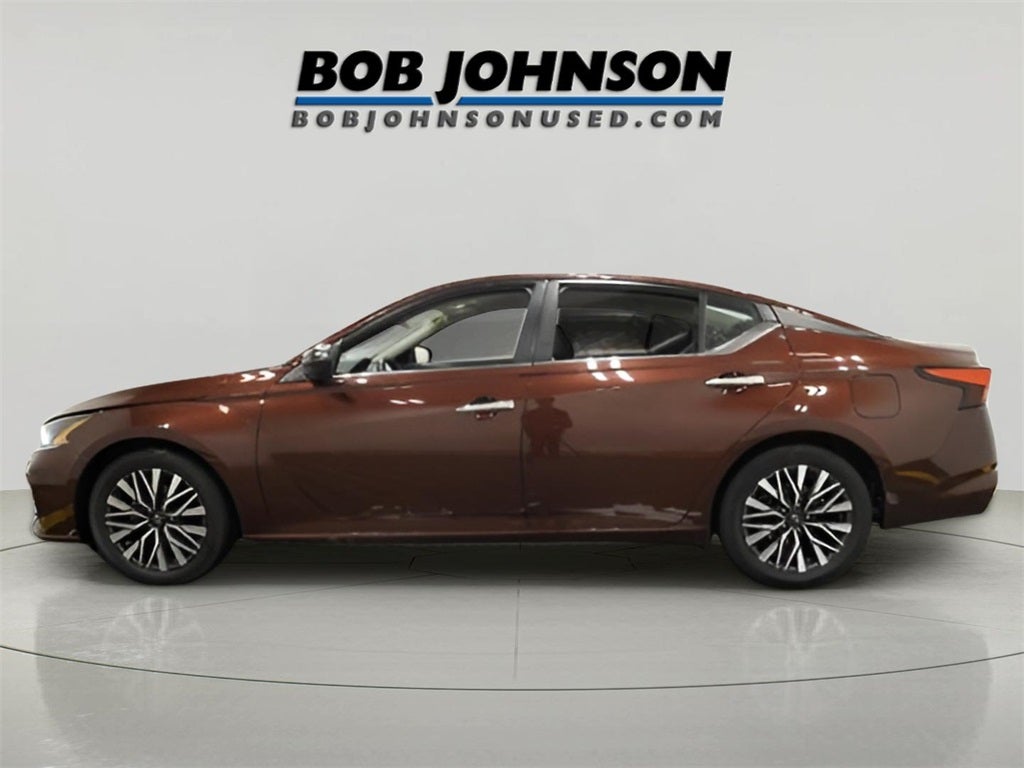 2024 Nissan Altima 2.5 SV *CarBravo Certified*