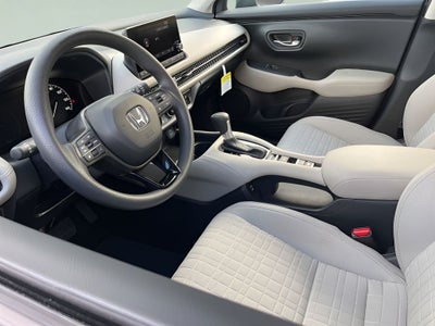 2025 Honda HR-V LX