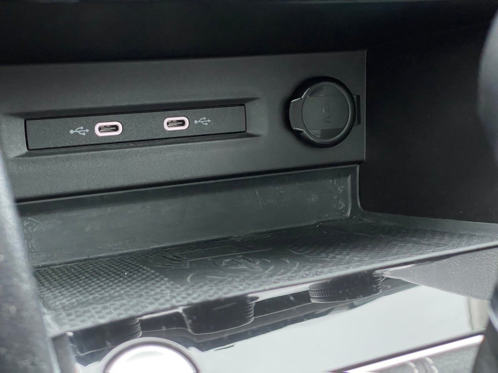 2022 Volkswagen Taos 1.5T SEL Certified