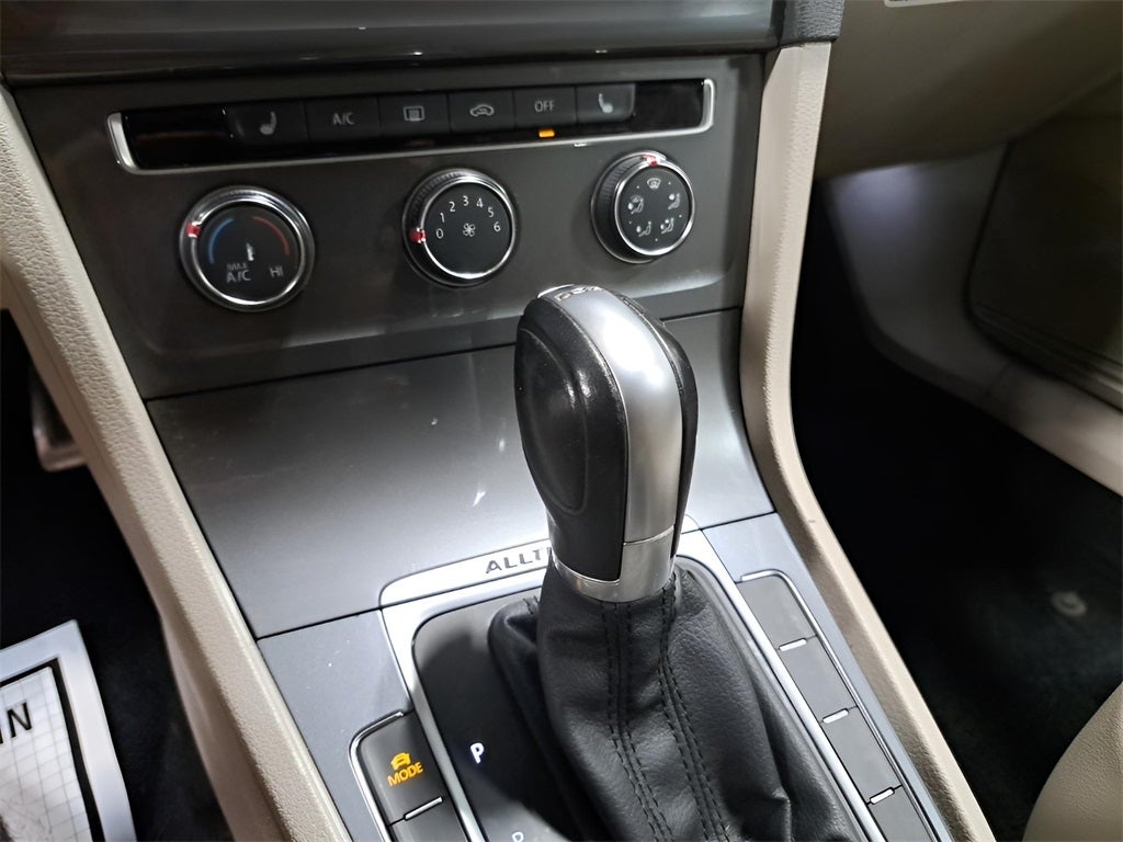 2017 Volkswagen Golf Alltrack TSI S 4Motion Heated Seats