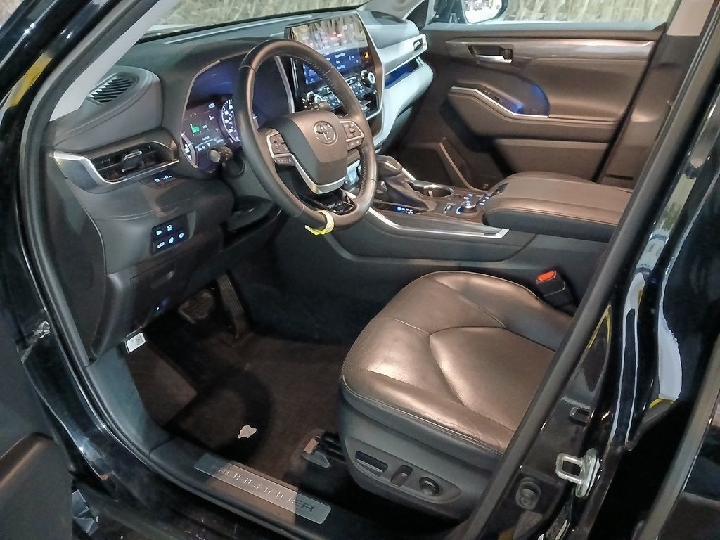 2022 Toyota Highlander Limited