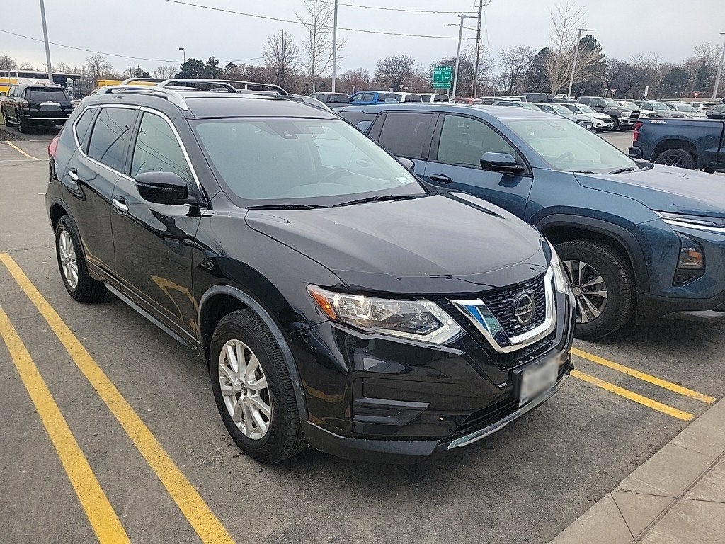 2020 Nissan Rogue SV