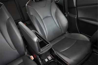 2020 Toyota Prius Prime XLE 55 MPG!!!