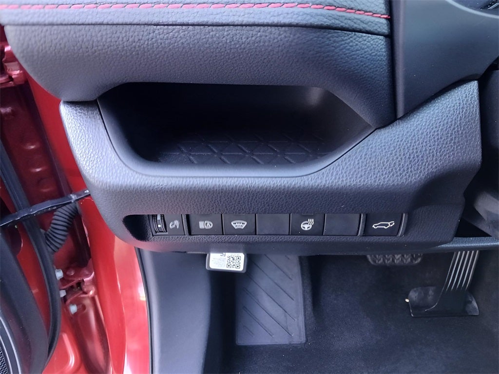 2024 Toyota RAV4 Prime SE