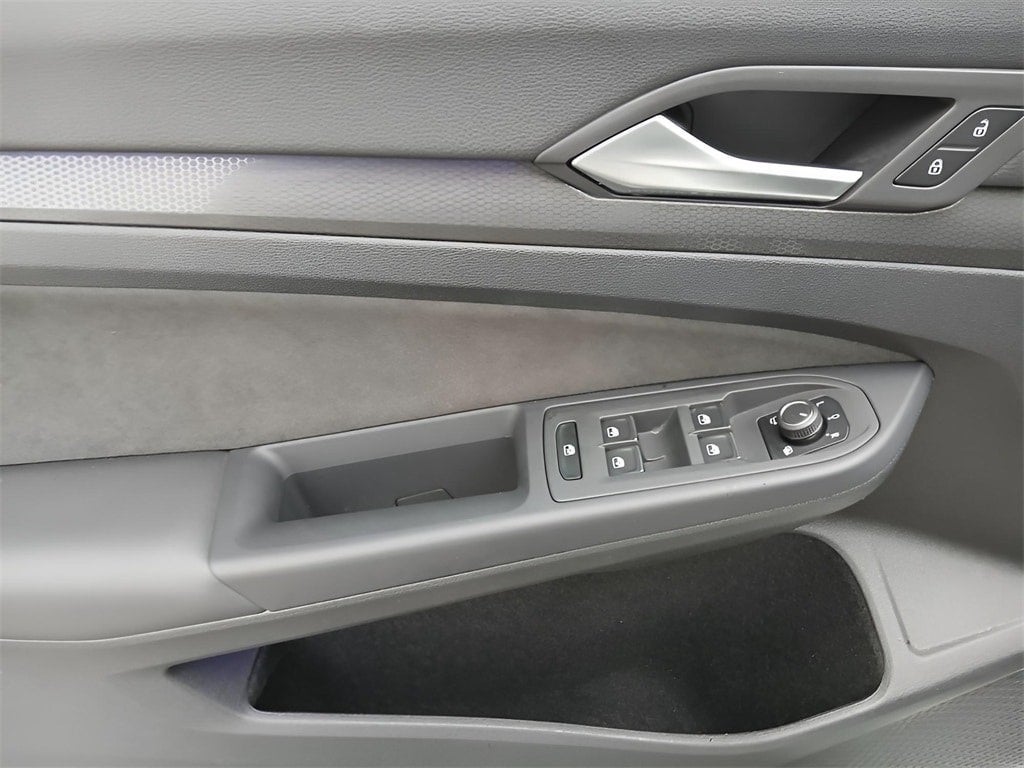 2024 Volkswagen Golf GTI 2.0T S