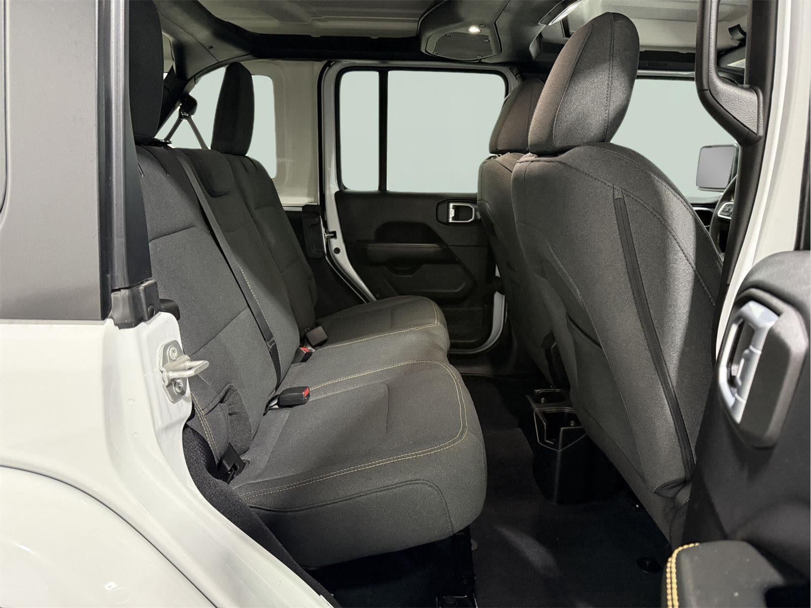 2024 Jeep Wrangler 4-Door Sahara