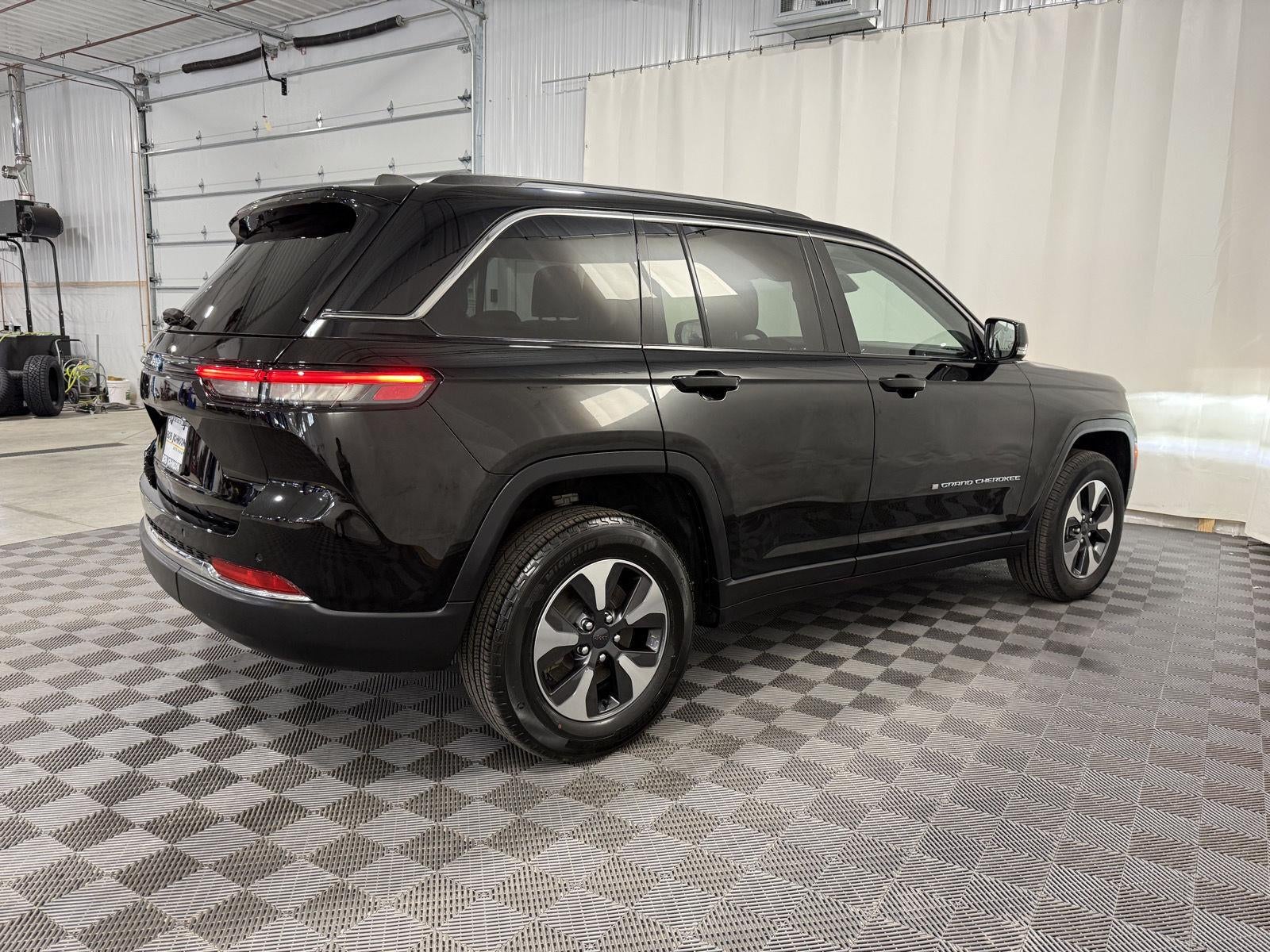 2023 Jeep Grand Cherokee 4xe 4x4