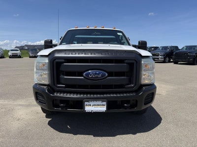 2015 Ford F-350 Chassis 2WD Reg Cab 165 WB 84 CA XL