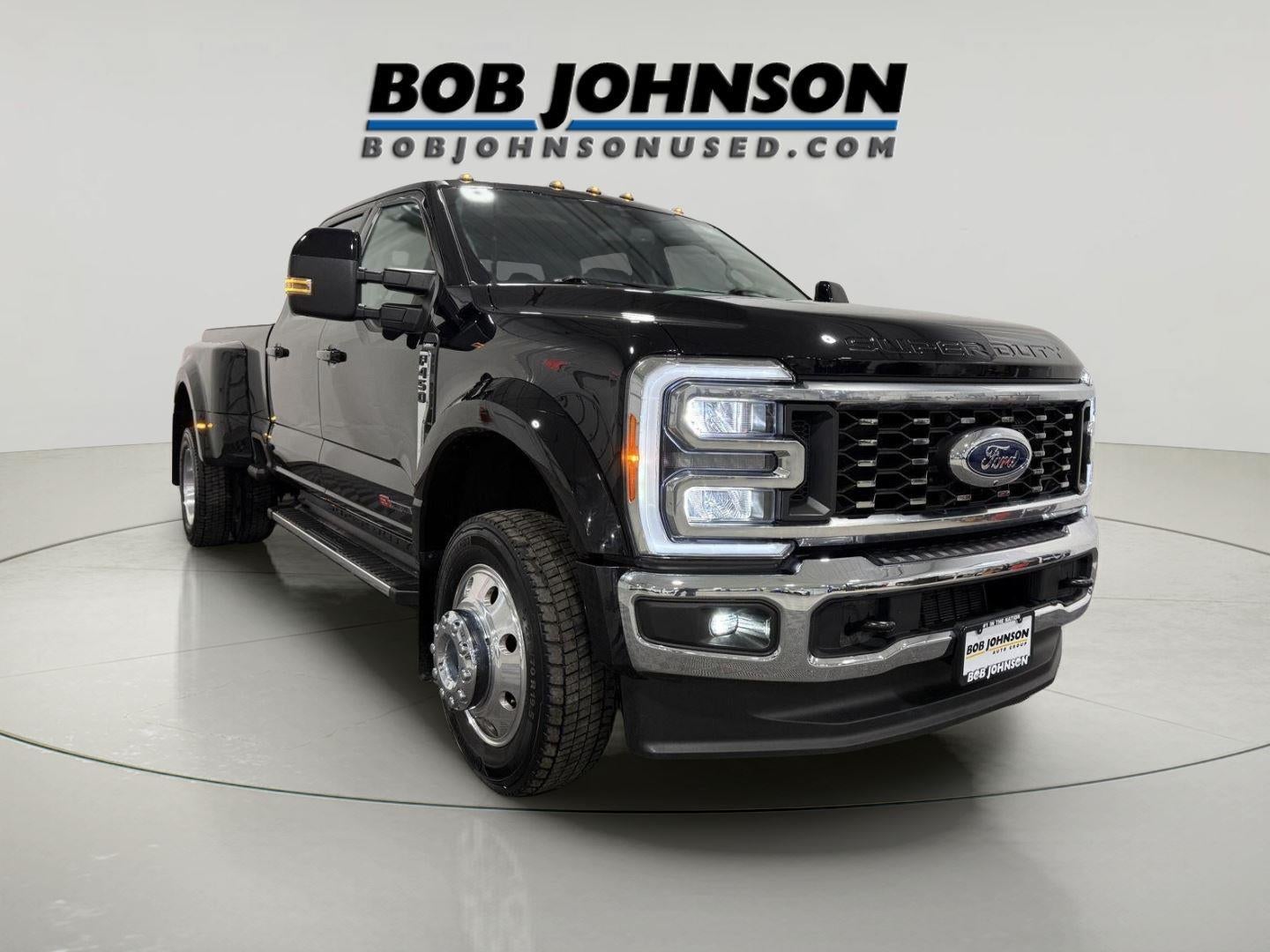 2023 Ford Super Duty F-450 DRW LARIAT
