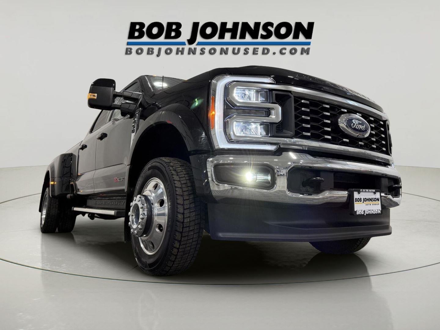 2023 Ford Super Duty F-450 DRW LARIAT