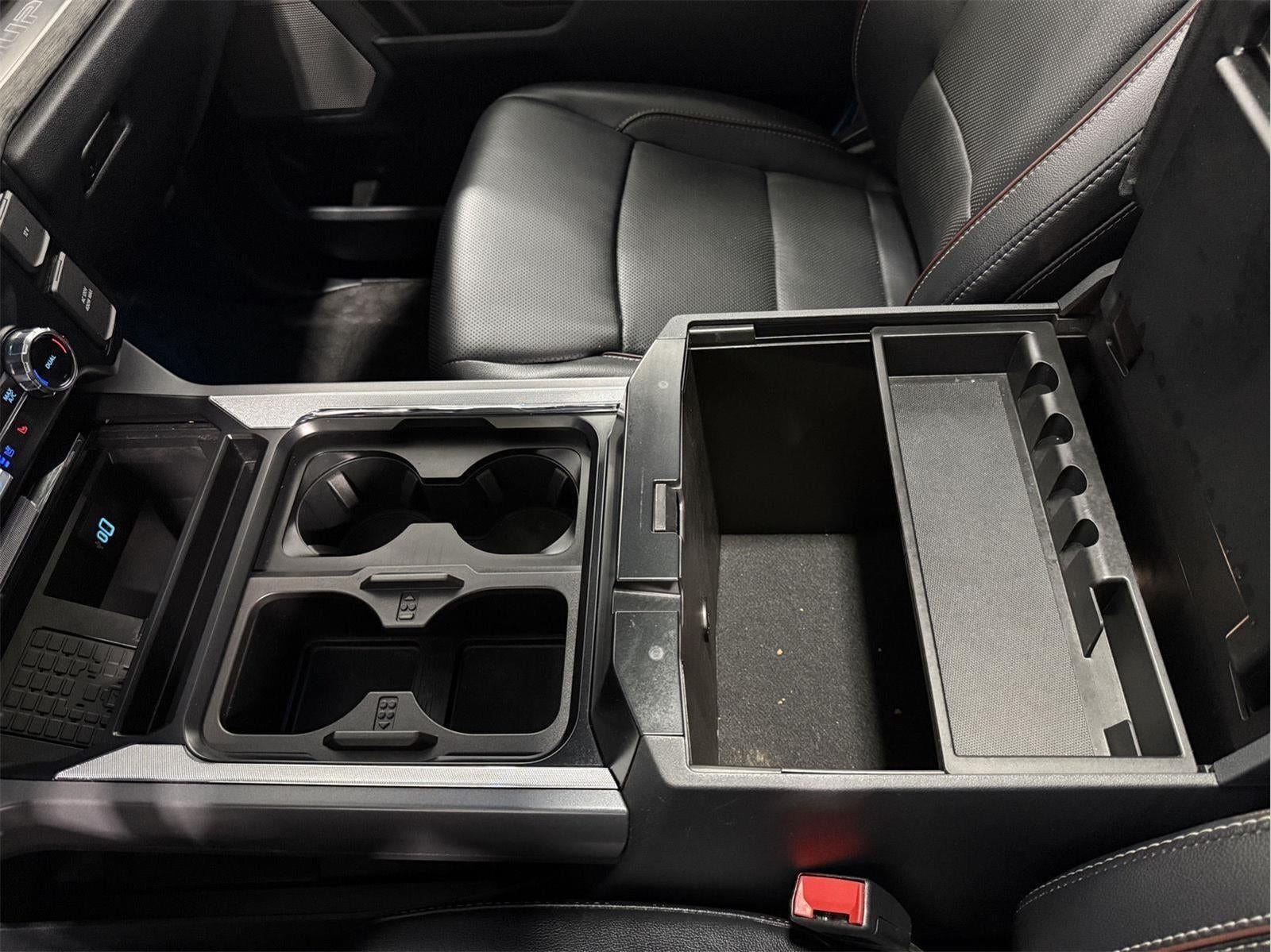 2023 Ford Super Duty F-450 DRW LARIAT