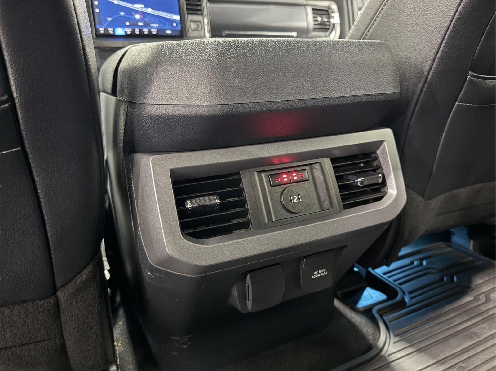 2023 Ford Super Duty F-450 DRW LARIAT