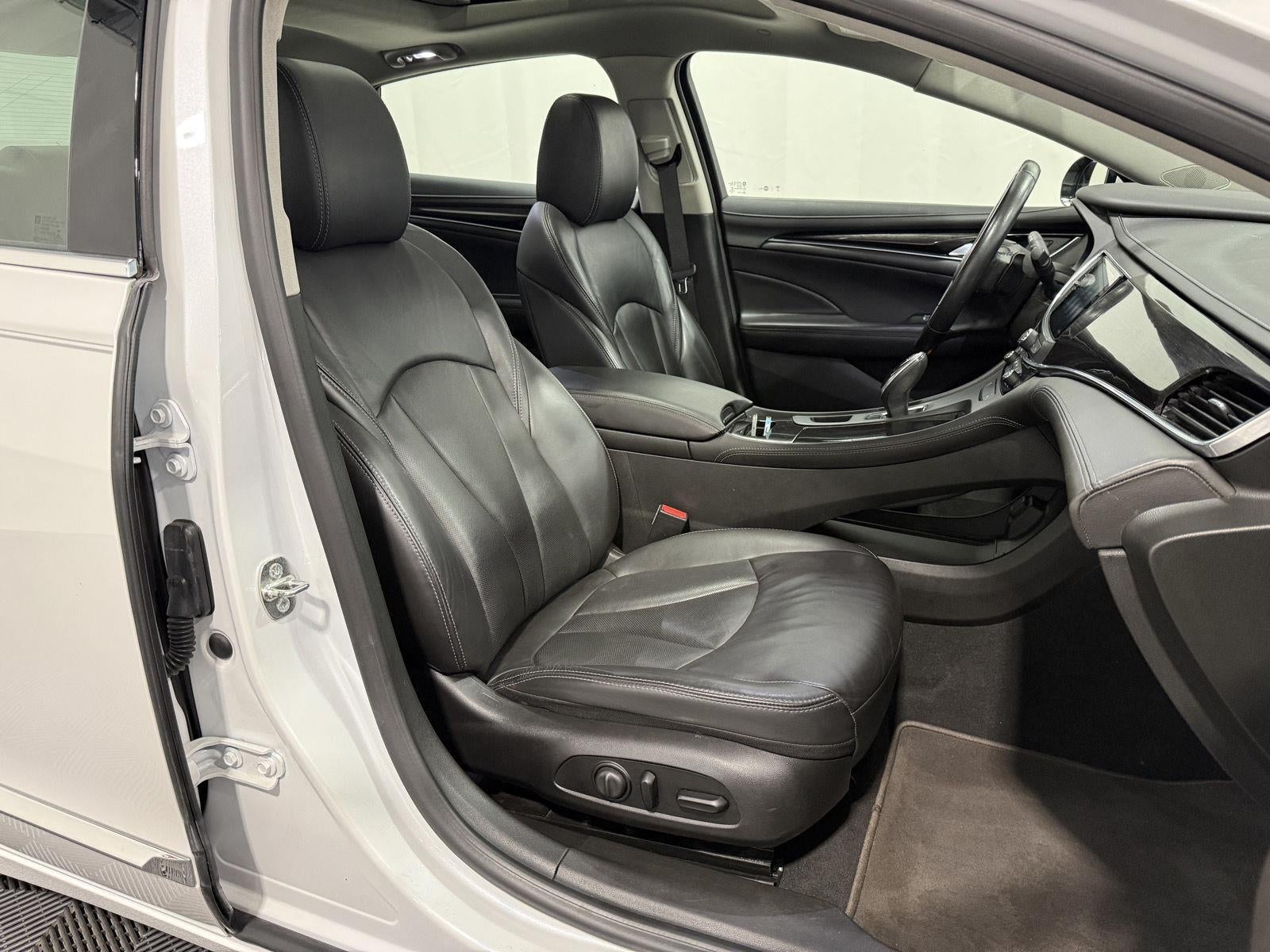 2017 Buick LaCrosse Essence
