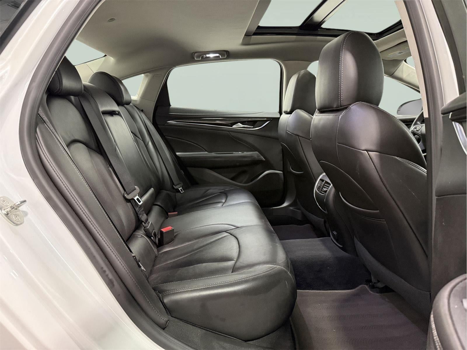 2017 Buick LaCrosse Essence