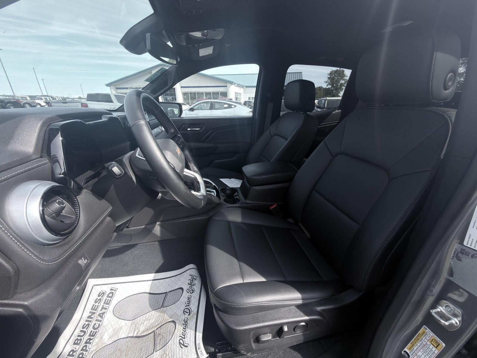 2024 Chevrolet Colorado 4WD LT