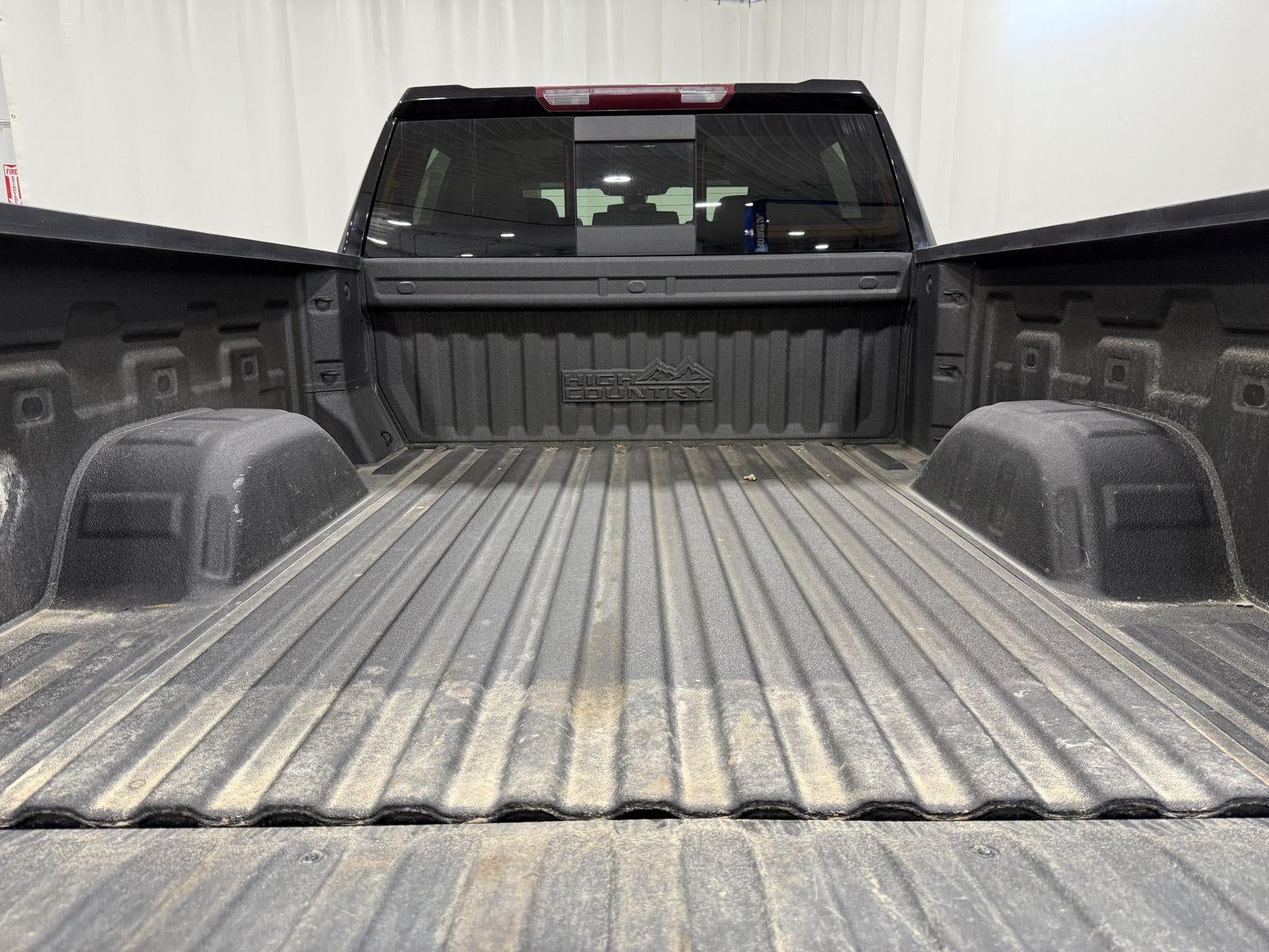 2022 Chevrolet Silverado 1500 LTD High Country