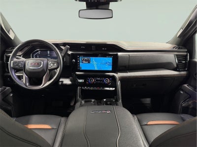 2025 GMC Sierra 2500HD 4WD Crew Cab Standard Bed AT4