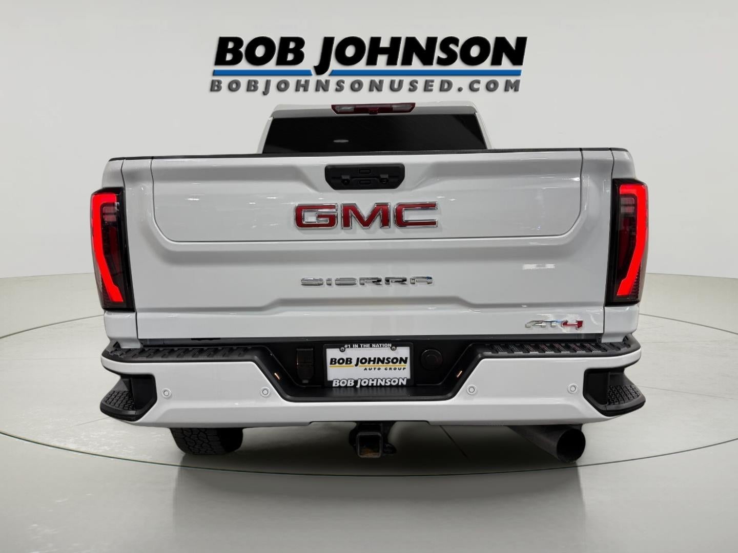 2025 GMC Sierra 2500HD 4WD Crew Cab Standard Bed AT4