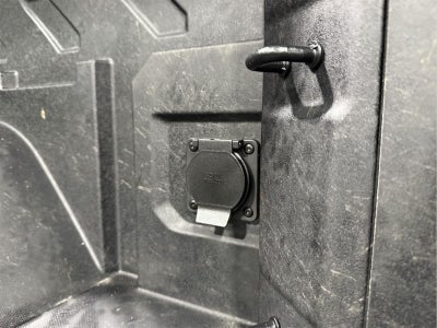 2025 GMC Sierra 1500 4WD Crew Cab Short Box AT4