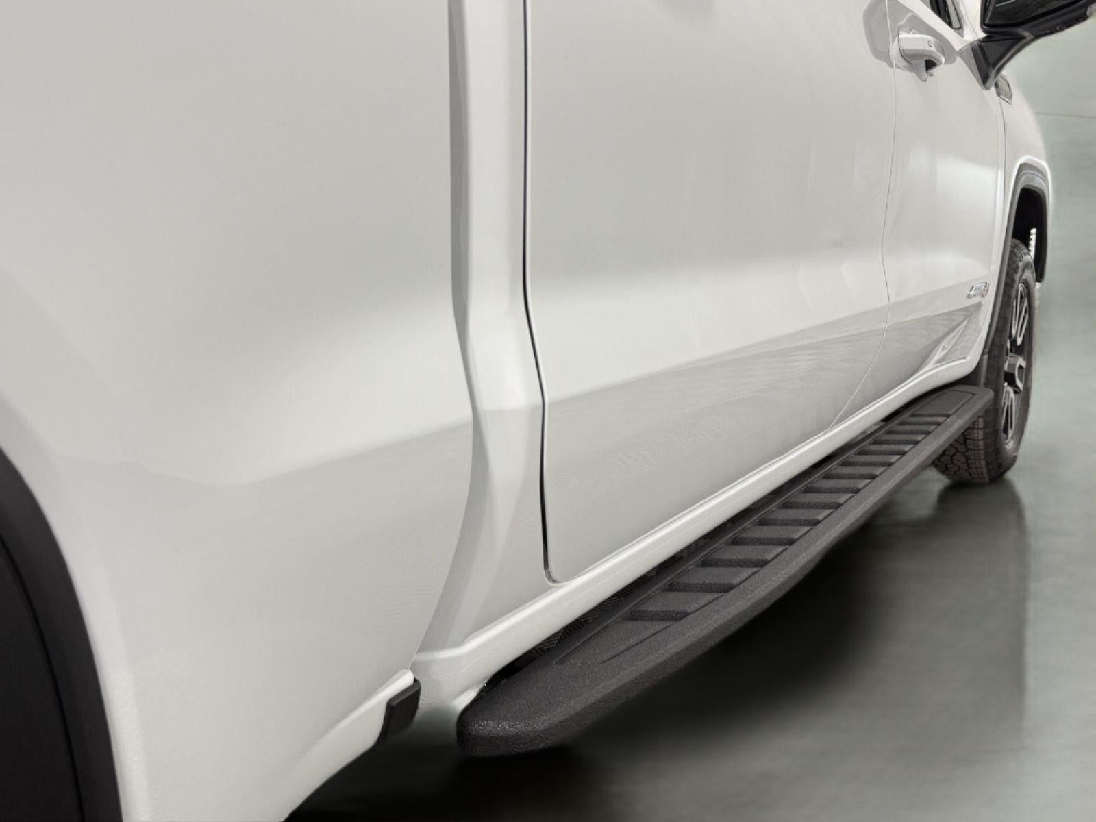 2025 GMC Sierra 1500 4WD Crew Cab Short Box AT4