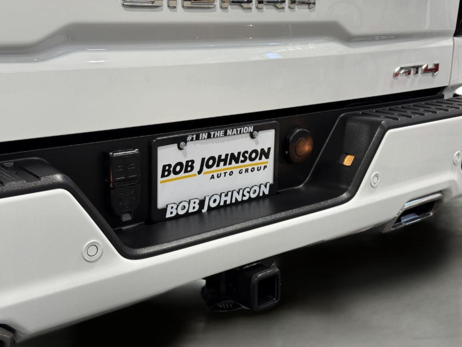 2025 GMC Sierra 1500 4WD Crew Cab Short Box AT4