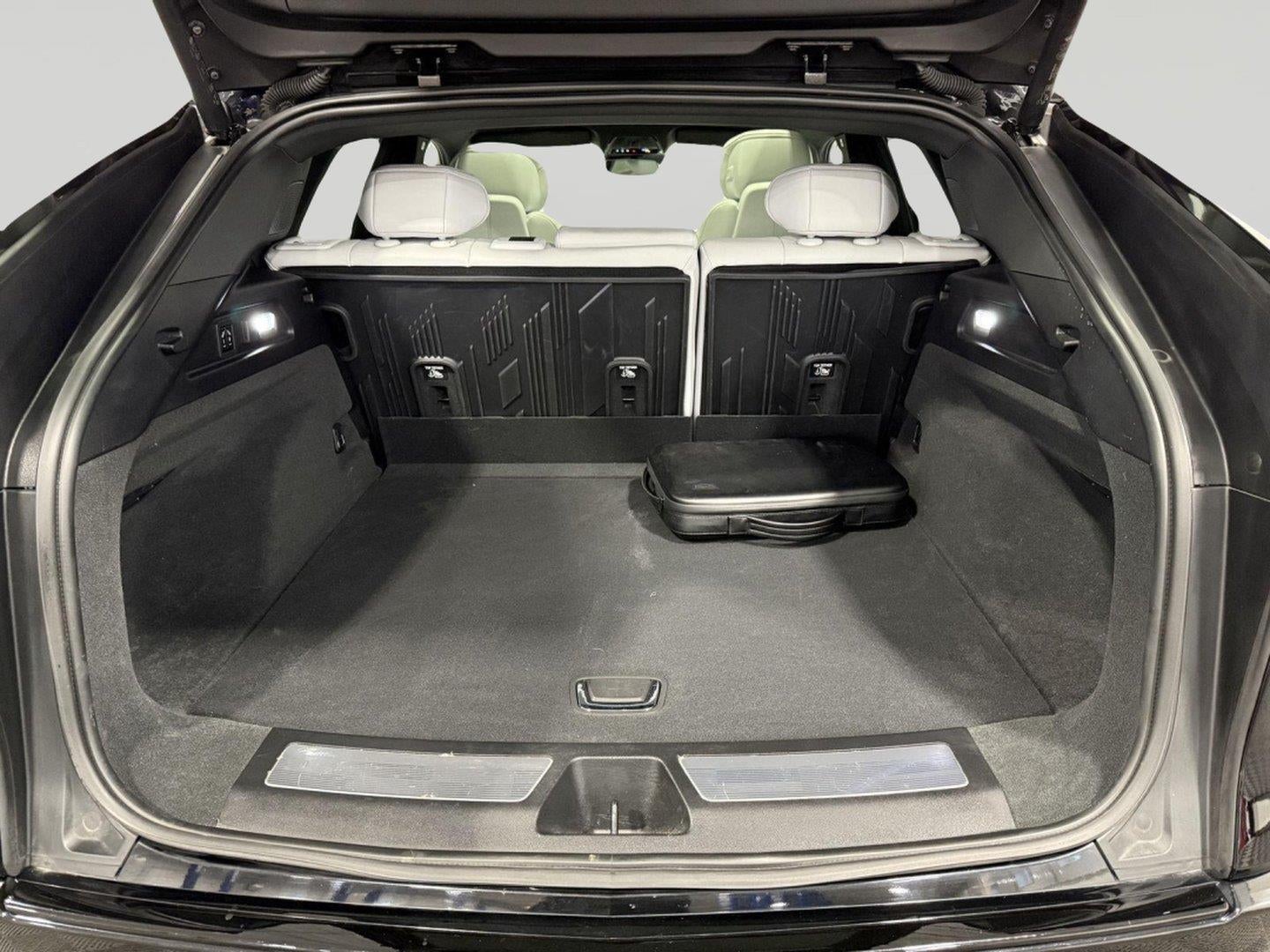 2024 Cadillac LYRIQ Sport w/1SJ