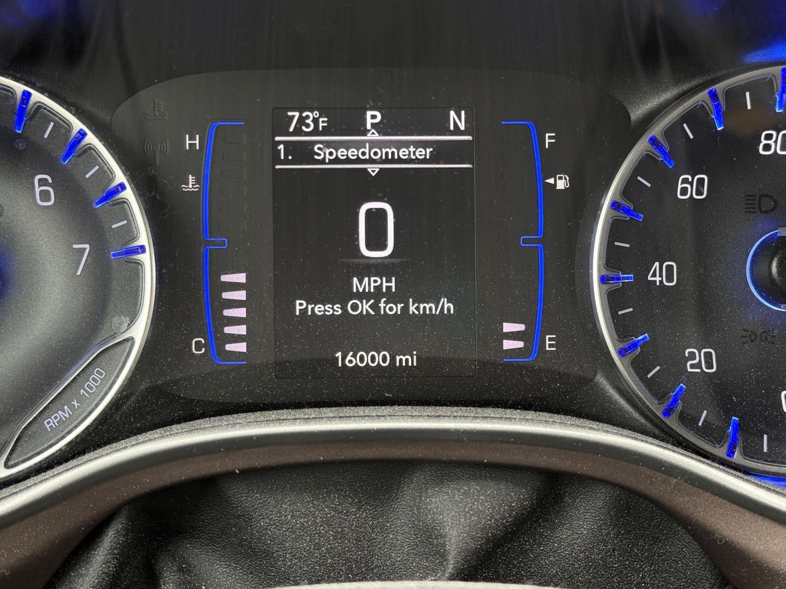 2023 Chrysler Voyager LX