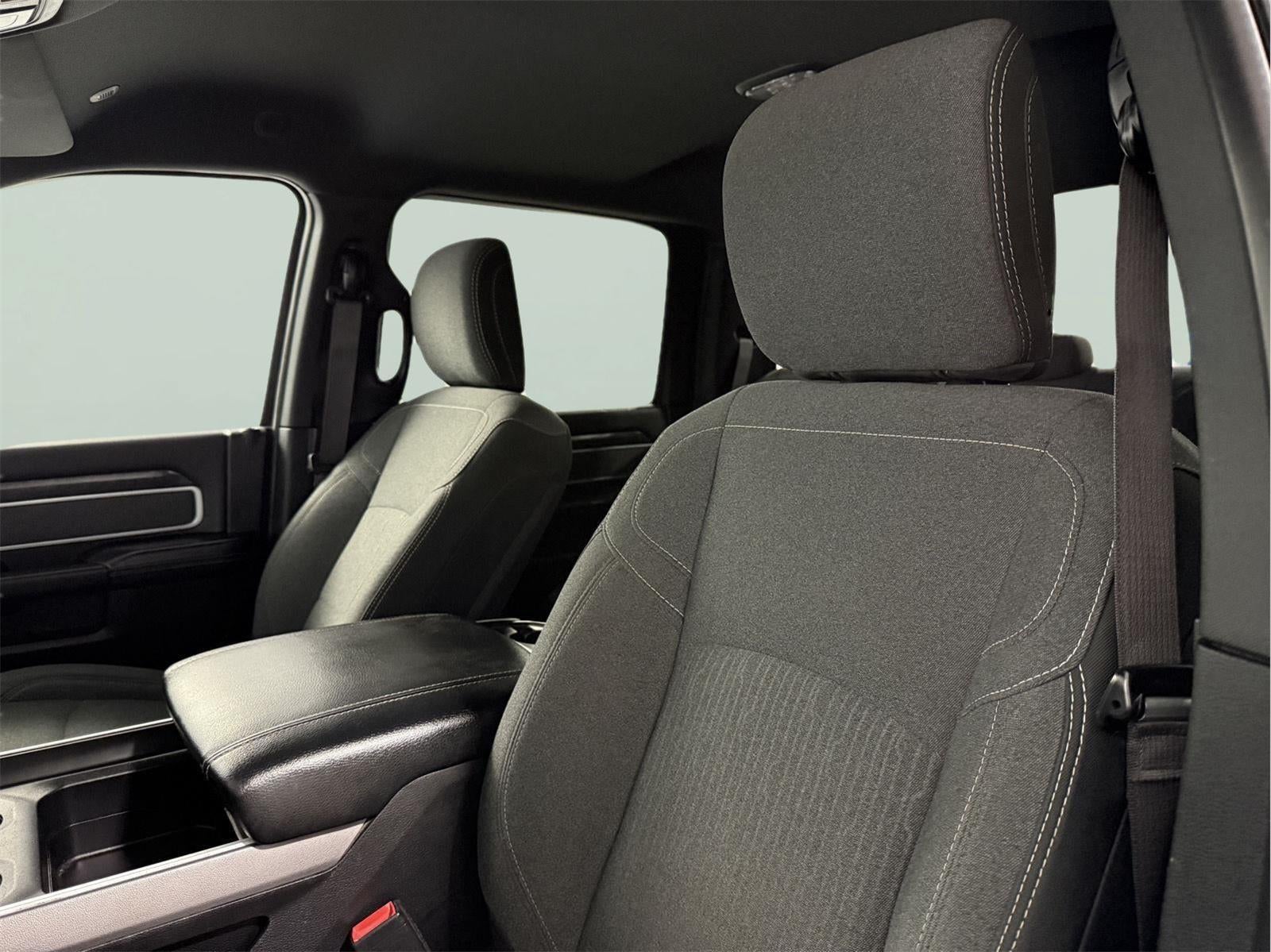 2019 RAM 2500 Big Horn Crew Cab 4x4 6'4' Box