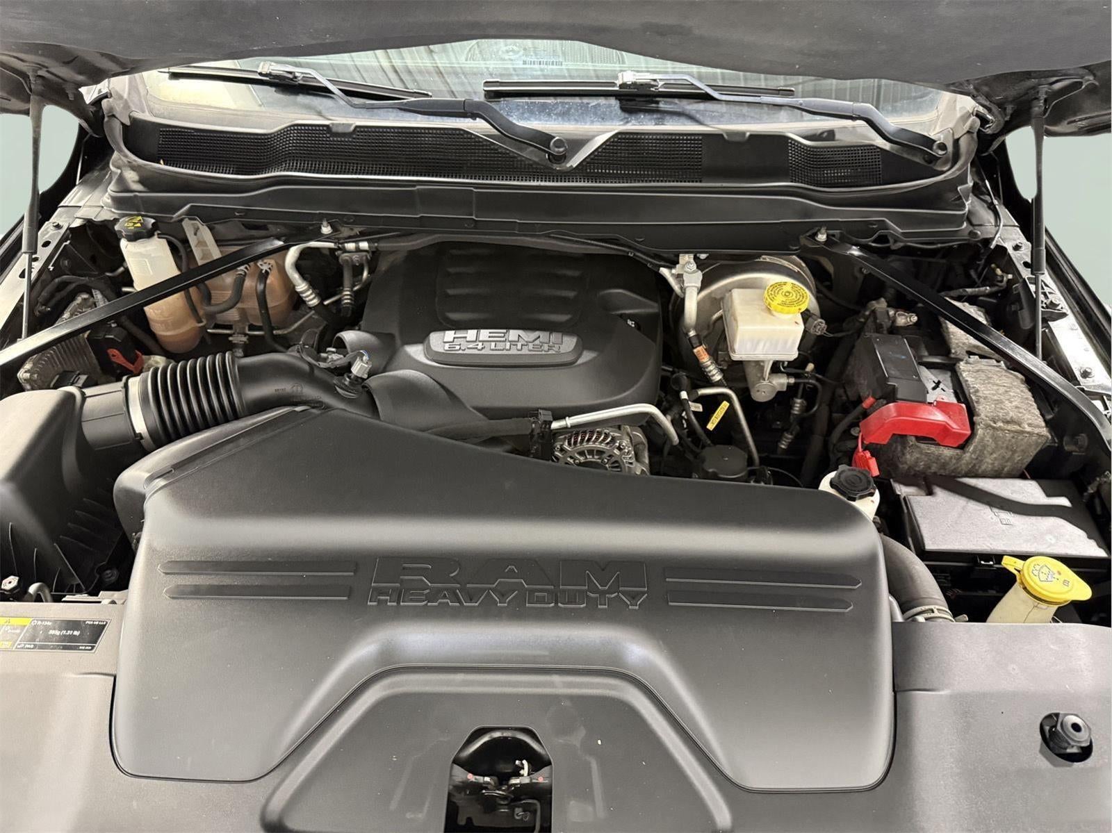 2019 RAM 2500 Big Horn Crew Cab 4x4 6'4' Box