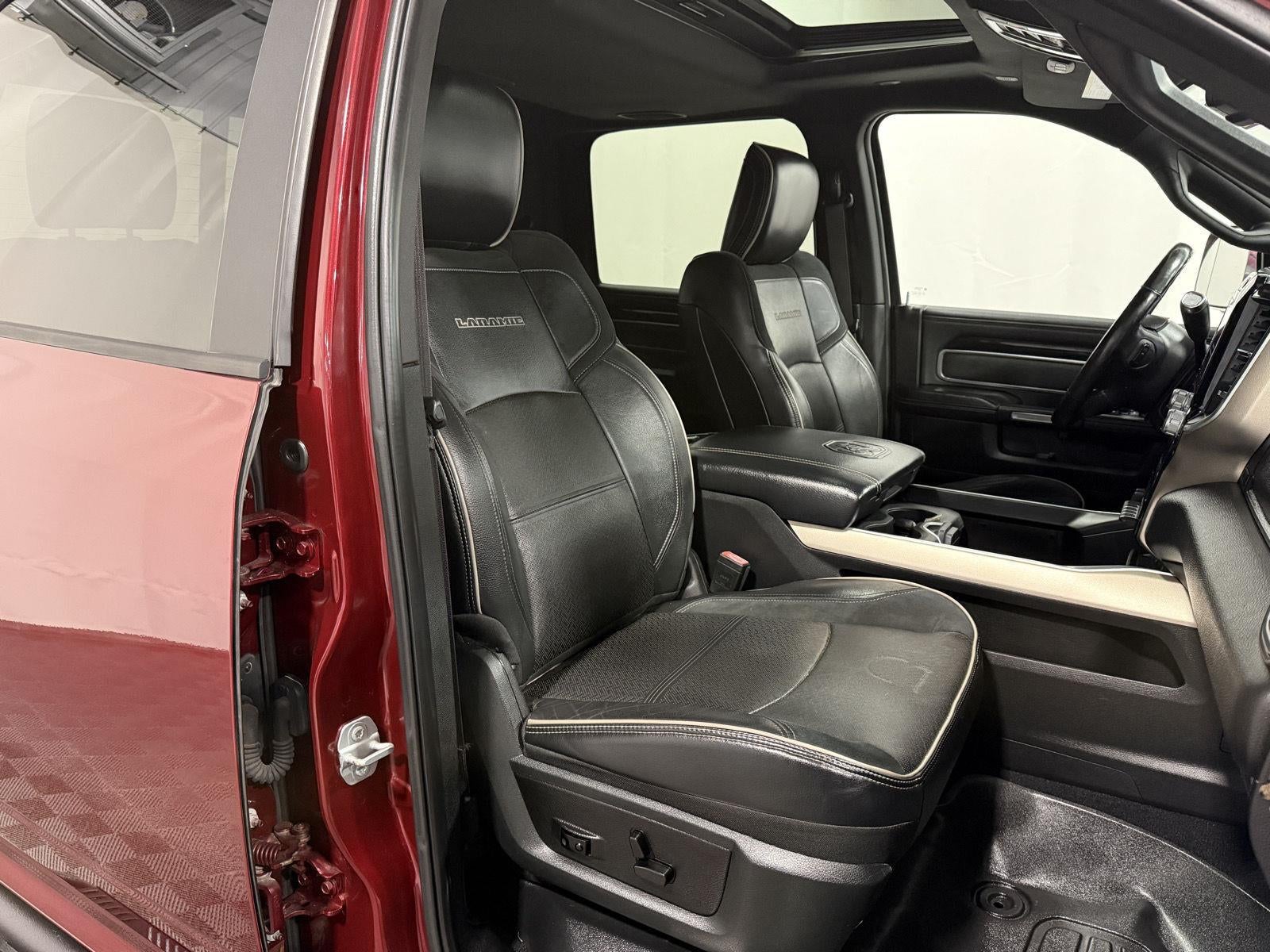 2019 RAM 2500 Laramie Crew Cab 4x4 6'4' Box