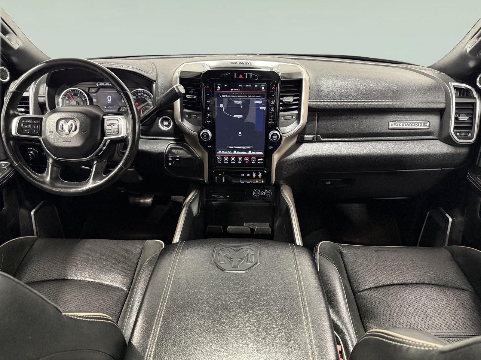 2019 RAM 2500 Laramie Crew Cab 4x4 6'4' Box